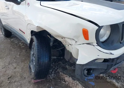 2016 Jeep Renegade Trailhawk z USA, uszkodzony, nr VIN ZACCJBCT0GPC74542